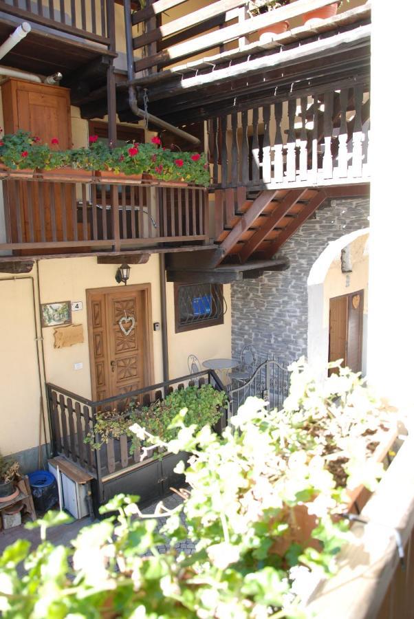 Ca De Vej Villa Nus Ngoại thất bức ảnh